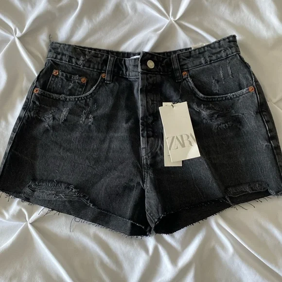 Zara Black Denim Shorts - Picture 1 of 8